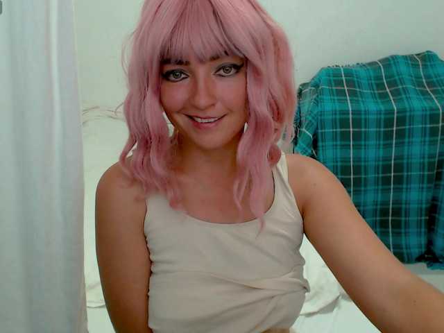 MagicPink live cam on BongaCams