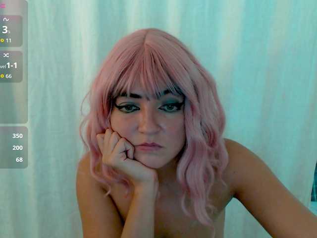 MagicPink live cam on BongaCams