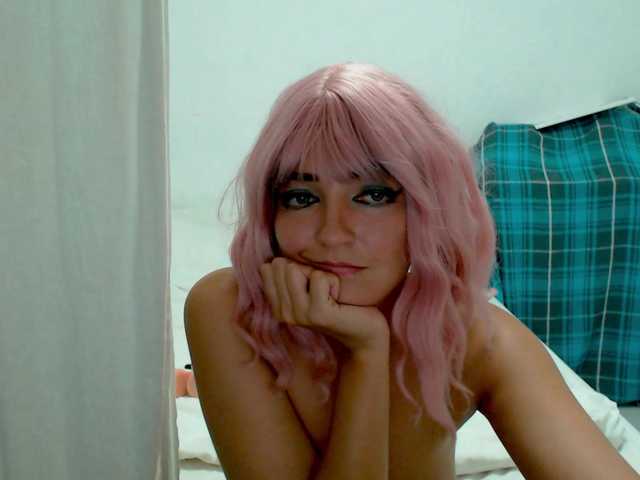 MagicPink live webcam show