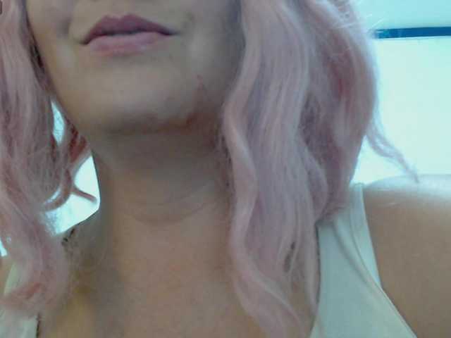 MagicPink live webcam show