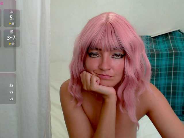 MagicPink live cam on BongaCams