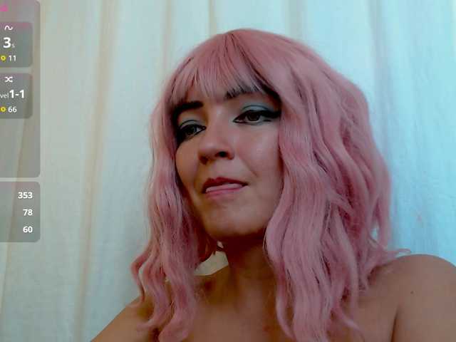 MagicPink live cam on BongaCams