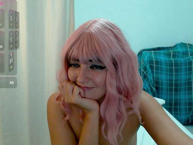MagicPink live cam on BongaCams