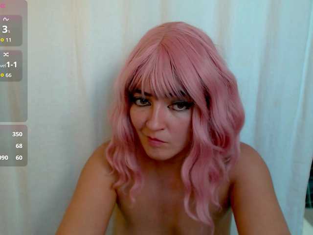 MagicPink live cam on BongaCams
