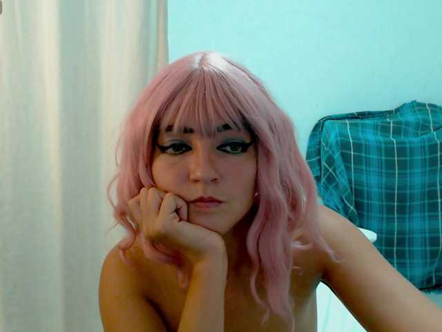 MagicPink live cam on BongaCams