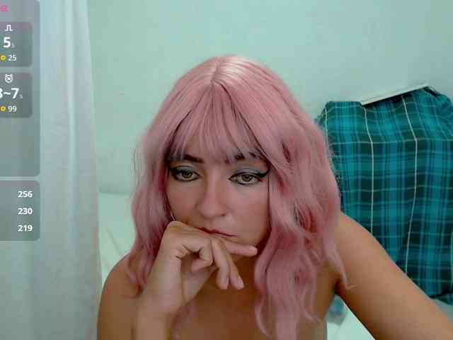 MagicPink Live Webcam on BongaCams