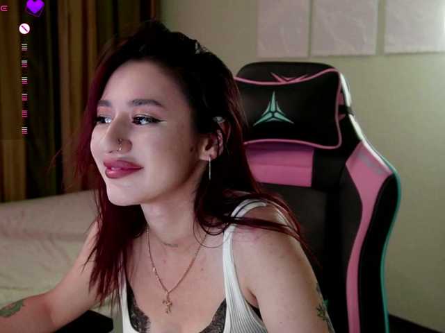 Sabrina-Magic live webcam show