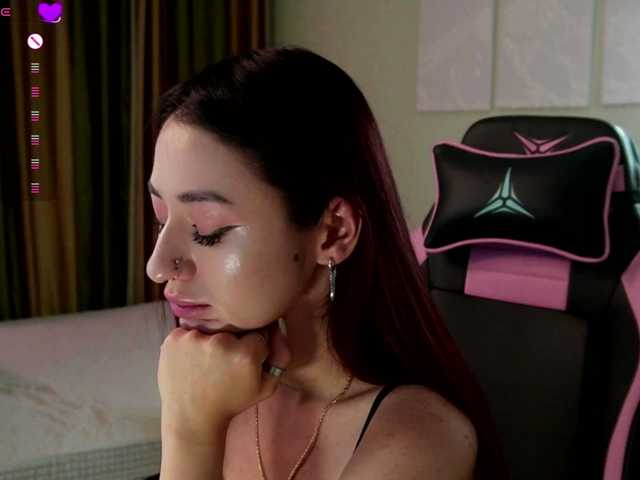 Sabrina-Magic live webcam show