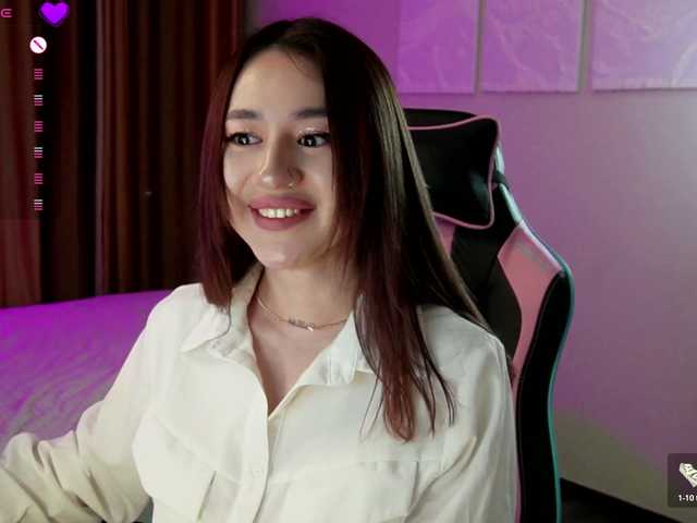 Sabrina-Magic's BongaCams show and profile