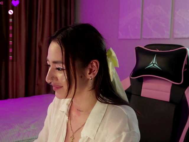 Sabrina-Magic's BongaCams show and profile