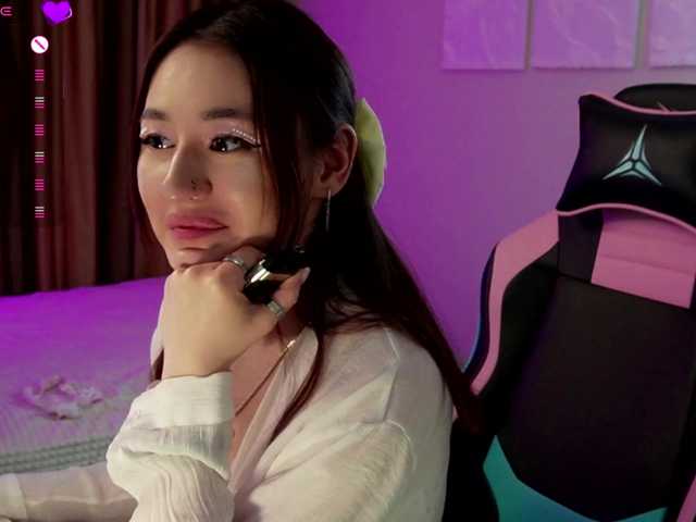 Sabrina-Magic's BongaCams show and profile