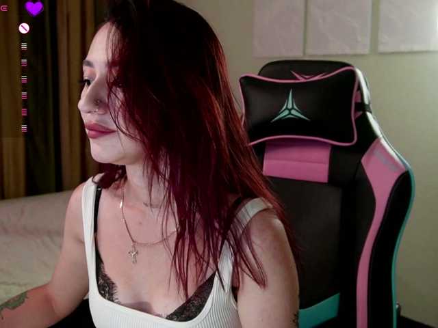 Sabrina-Magic live webcam show