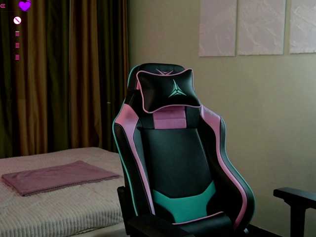 Sabrina-Magic live cam on BongaCams
