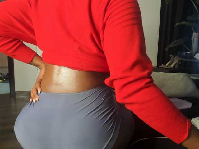 Big-Black-Ass live cam on BongaCams