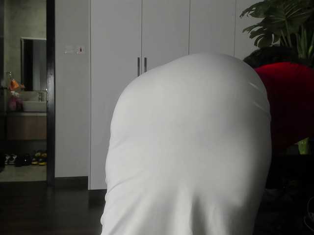 Big-Black-Ass live cam on BongaCams