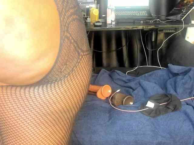 Big-Black-Ass webcam