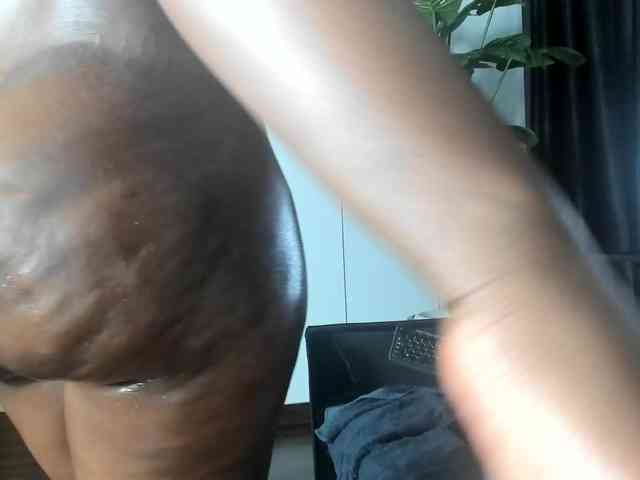Big-Black-Ass webcam