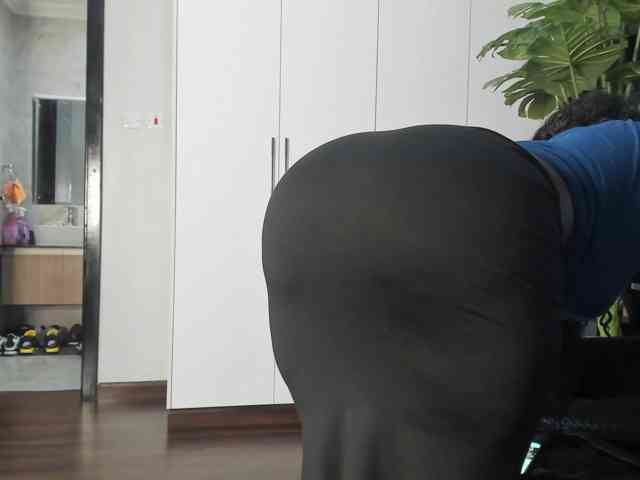 Big-Black-Ass webcam