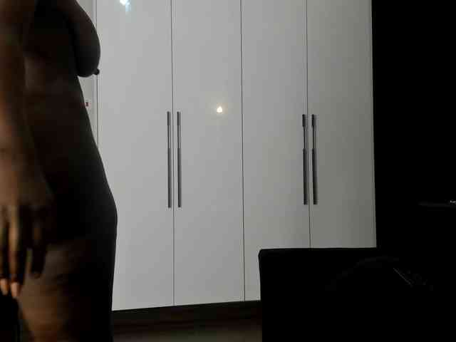 Big-Black-Ass webcam