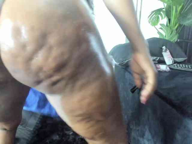 Modelo: Big-Black-Ass