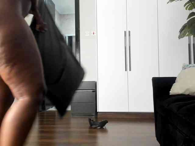 Big-Black-Ass webcam