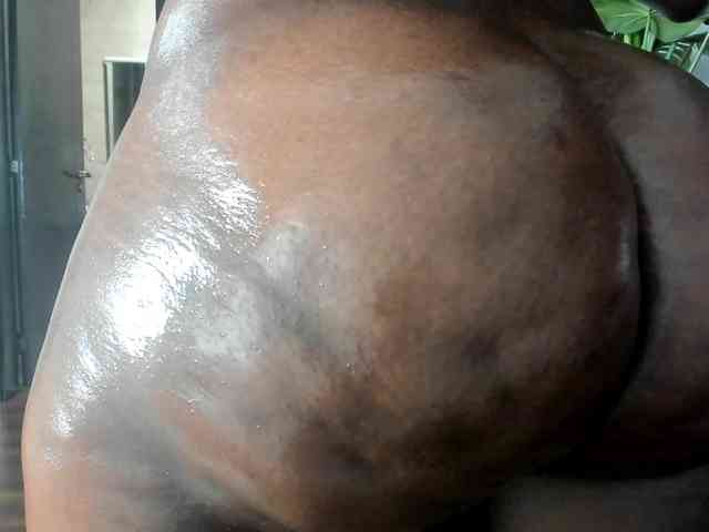 Big-Black-Ass webcam