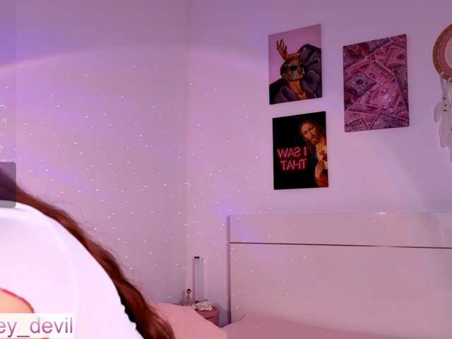 AudreyDevil live cam preview