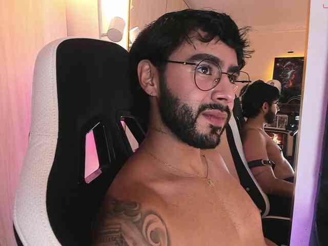 itsmeeros Sex Cam Show