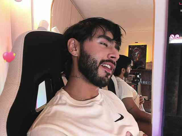 itsmeeros Sex Cam Show