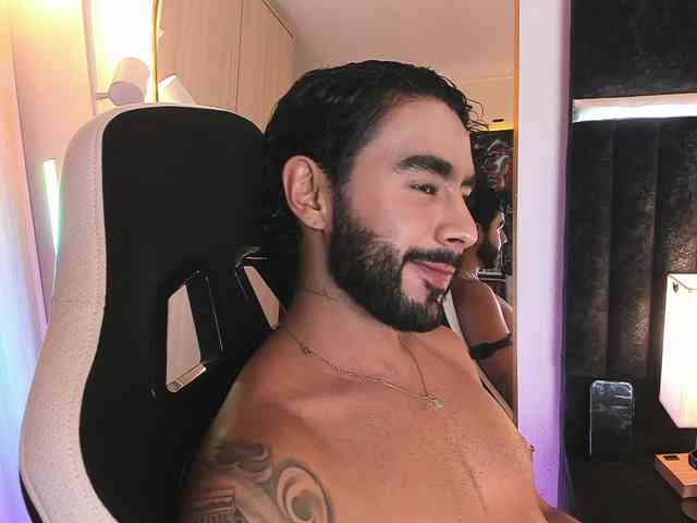 itsmeeros Sex Cam Show