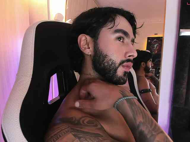 itsmeeros Sex Cam Show
