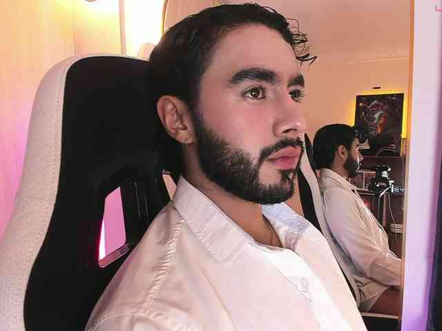 itsmeeros Sex Cam Show