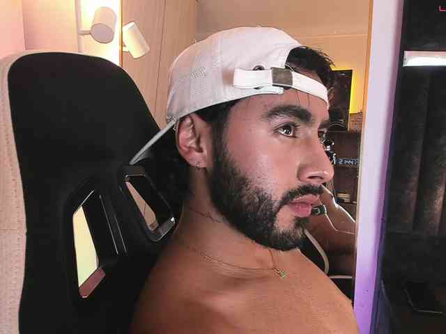itsmeeros Sex Cam Show
