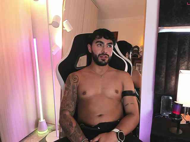 itsmeeros Sex Cam Show
