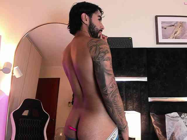 itsmeeros Sex Cam Show