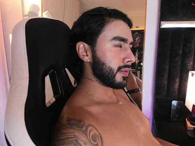 itsmeeros Sex Cam Show
