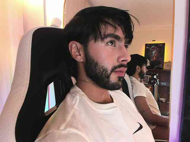 itsmeeros Sex Cam Show