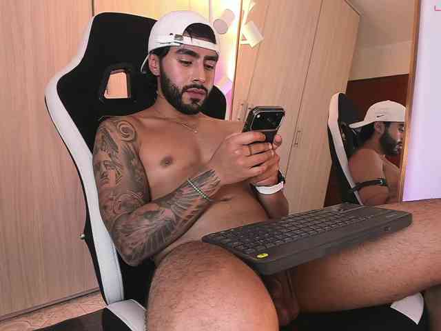 itsmeeros Sex Cam Show