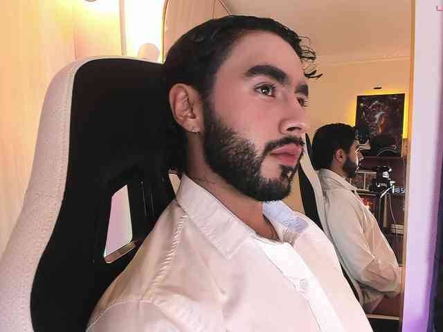 itsmeeros Sex Cam Show