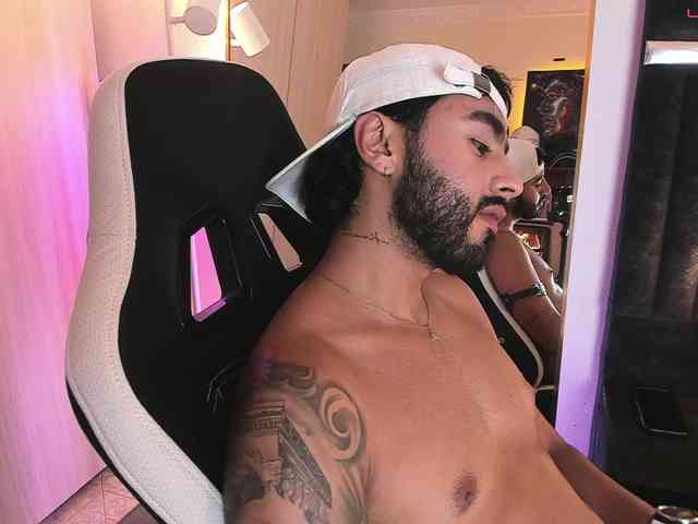 itsmeeros Sex Cam Show