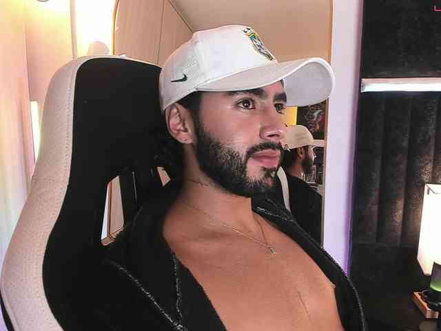 itsmeeros Sex Cam Show