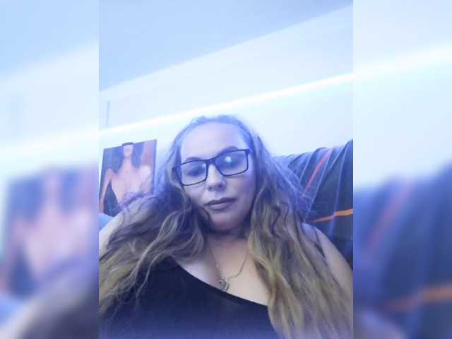 DarkMonika live cam on BongaCams