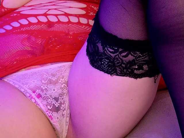 DarkMonika live cam on BongaCams
