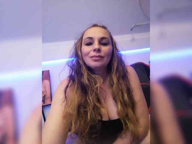 DarkMoniks webcam