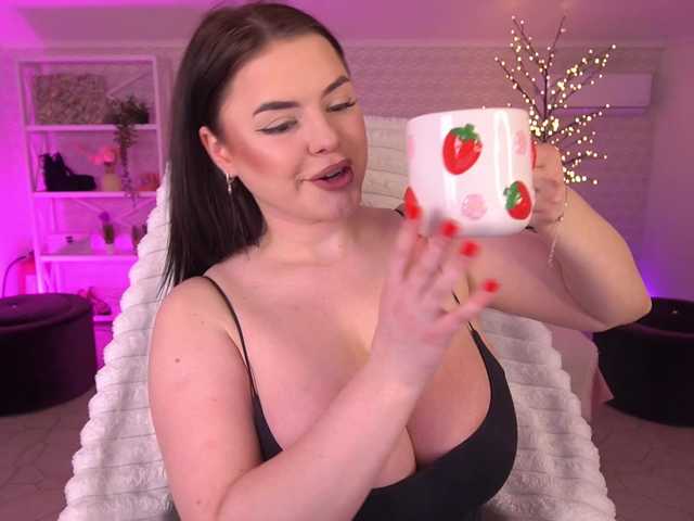 DaenerysDaen Live Cam Chat on BongaCams