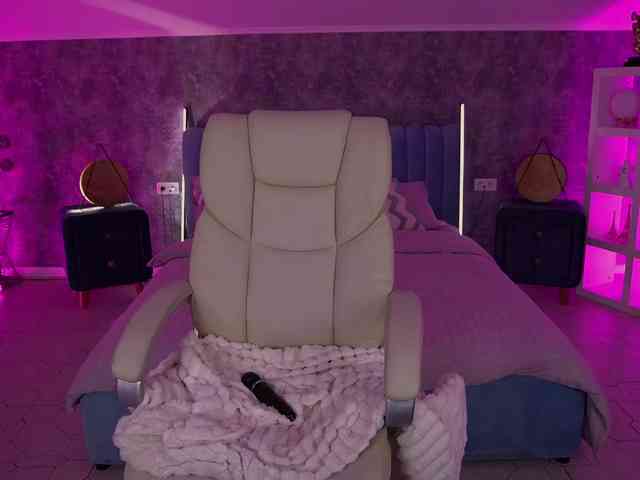DaenerysDaen webcam