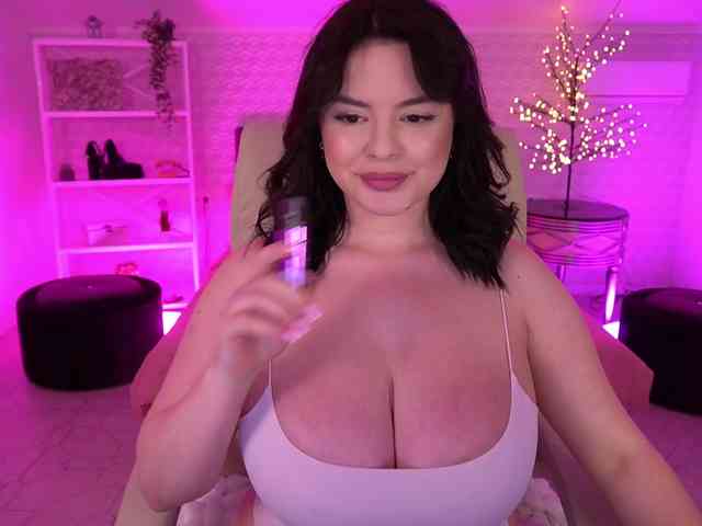 DaenerysDaen webcam
