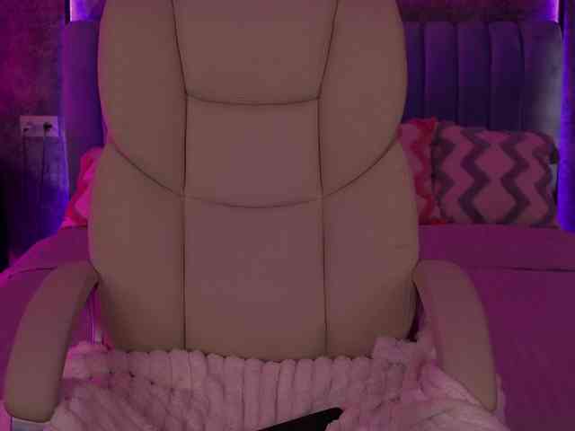DaenerysDaen webcam
