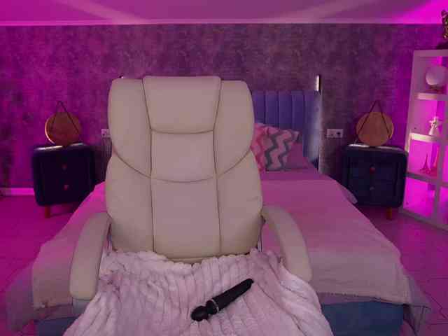 DaenerysDaen webcam