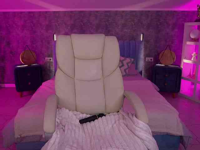 DaenerysDaen webcam